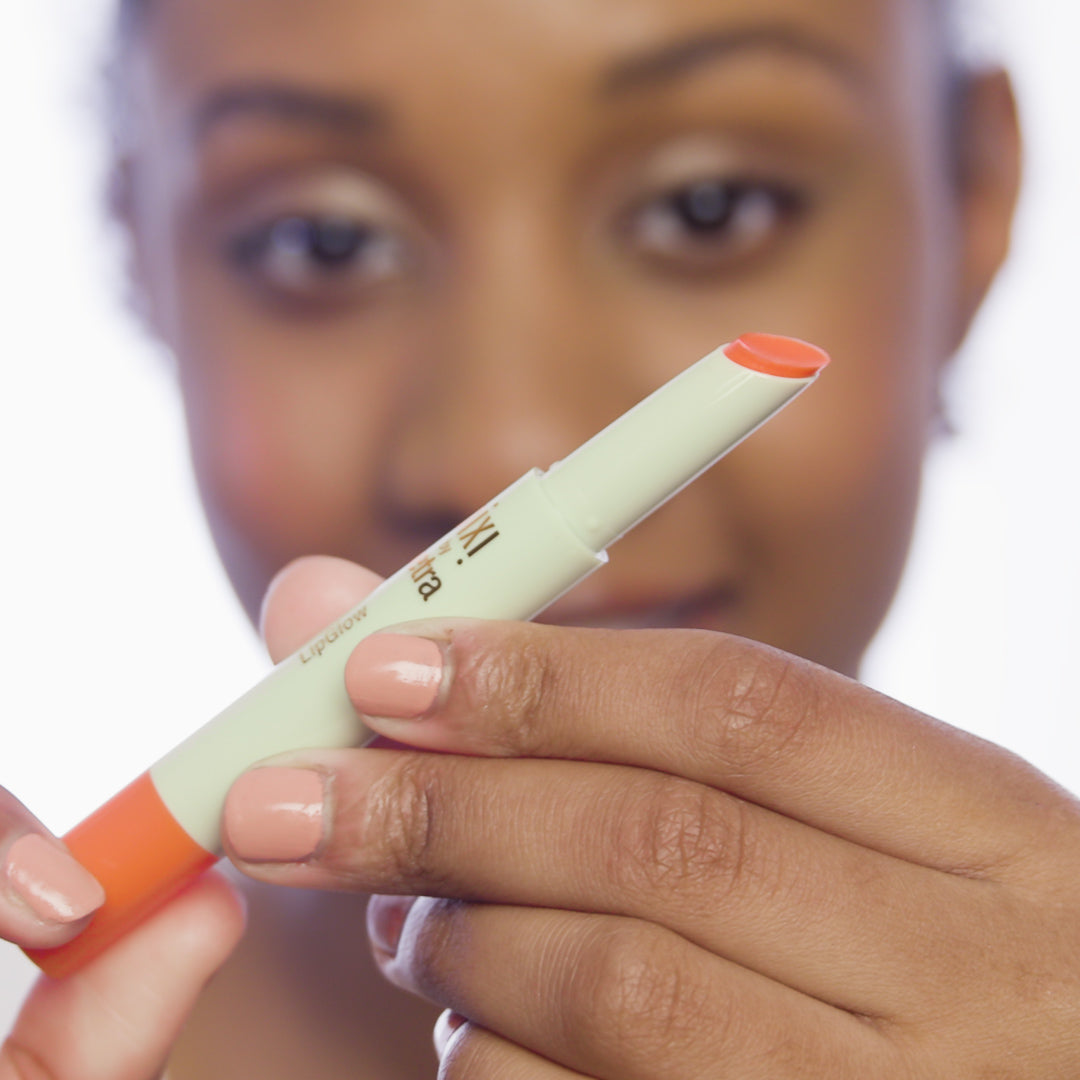 LipGlow view 10 of 17