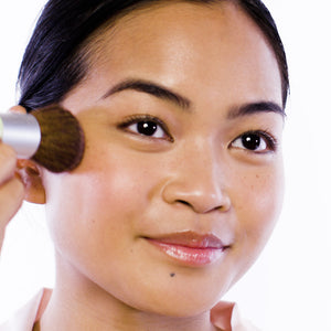 Pixi + Hello Kitty Glow-y Powder View 4 of 16