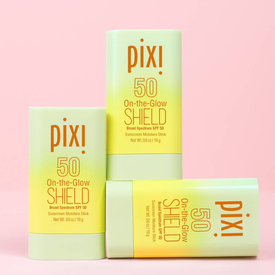 On-the-Glow SHIELD SPF 50 view 2